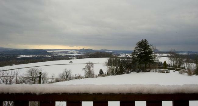 Panorama-Apartments Weinberghaus Mittelndorf Esterno foto