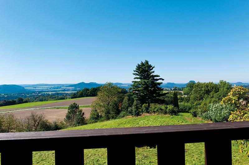 Panorama-Apartments Weinberghaus Mittelndorf Esterno foto